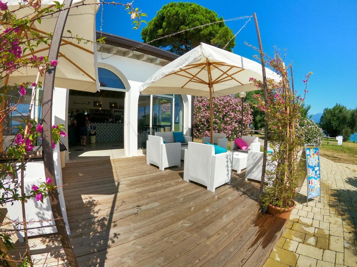 Sivinos Camping Boutique Манерба дел Гарда Екстериор снимка