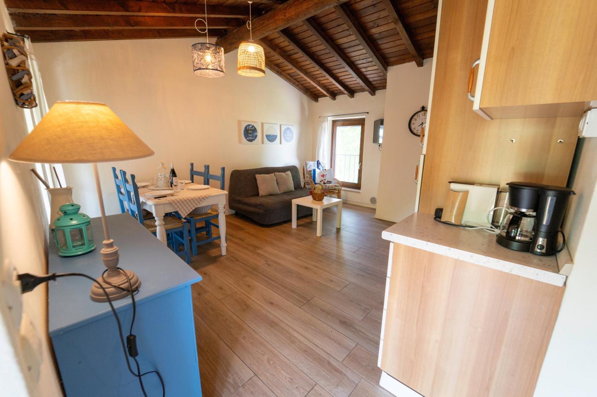 Sivinos Camping Boutique Манерба дел Гарда Стая снимка
