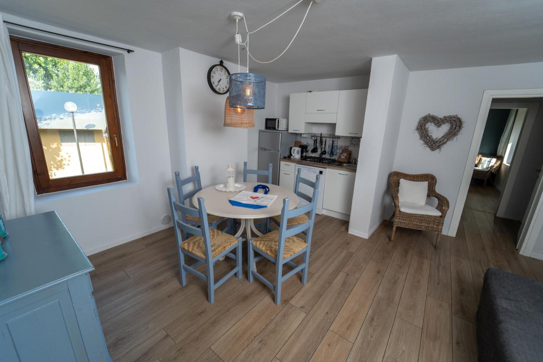 Sivinos Camping Boutique Манерба дел Гарда Стая снимка
