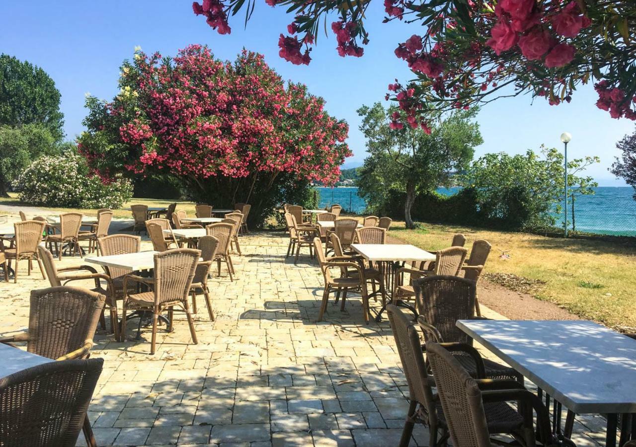 Sivinos Camping Boutique Манерба дел Гарда Екстериор снимка