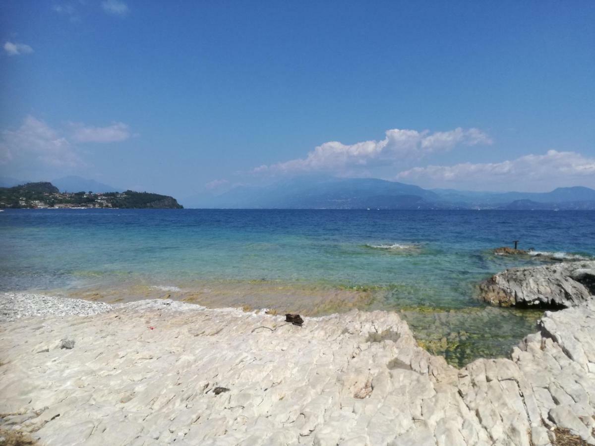 Sivinos Camping Boutique Манерба дел Гарда Екстериор снимка