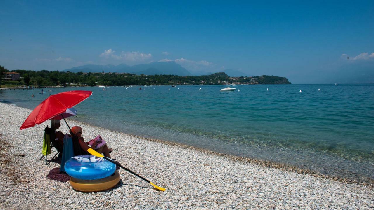Sivinos Camping Boutique Манерба дел Гарда Екстериор снимка